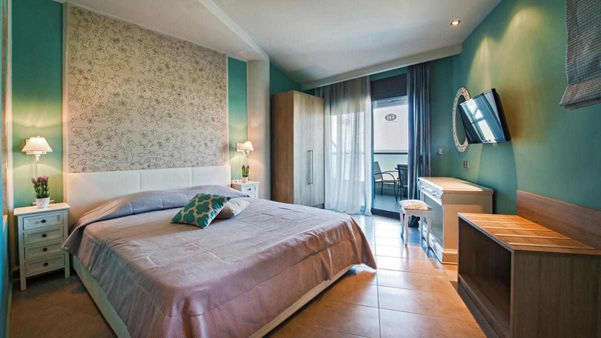 Tridente Mare Apart Hotel 페프코초리 외부 사진